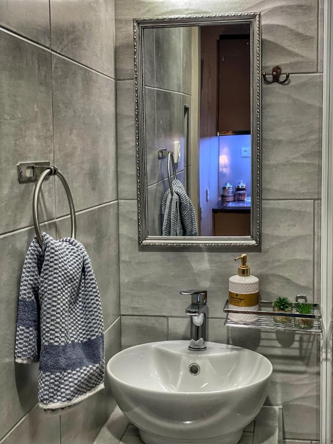 Seaview Apartment Цуцурос Экстерьер фото